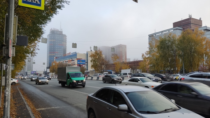 На Бердском шоссе в Новосибирске собралась пятикилометровая пробка