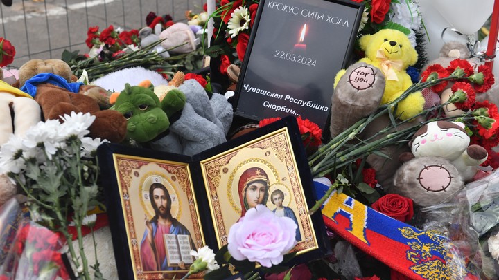 Всю ночь спасавший людей из «Крокуса» Карен Енгибарян умер в больнице