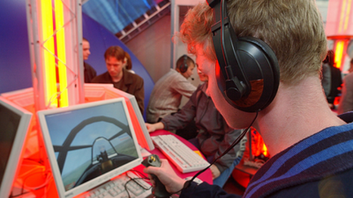 МВД о Roblox: как мошенники обманывают детей и подростков