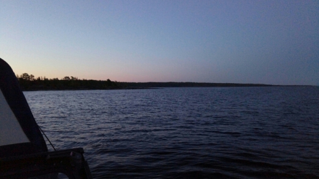 Число жертв падения автобуса в море на Кубани выросло до 14 человек Число жертв падения автобуса в море на Кубани выросло до 14 человек