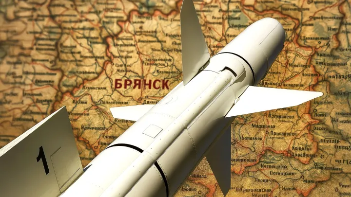 Ракета ВСУ попала в 9-этажный дом в Брянске: один человек погиб, шестеро ранены