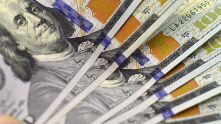 Счета Венесуэлы в России переведут в банк Российская финансовая корпорация - источник