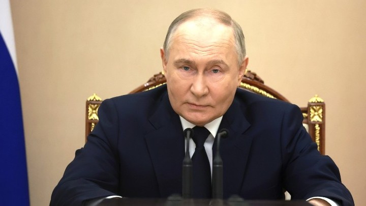 Путин разрешил использовать имущество США для компенсации ущерба России и Центробанку