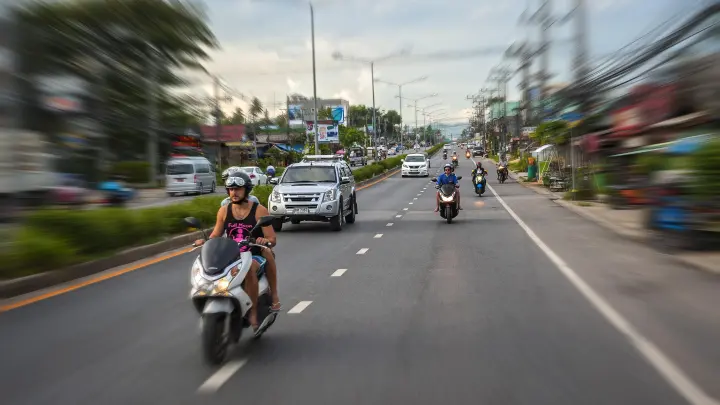 Скалолаз из Новосибирска разбился на мотоцикле в Таиланде