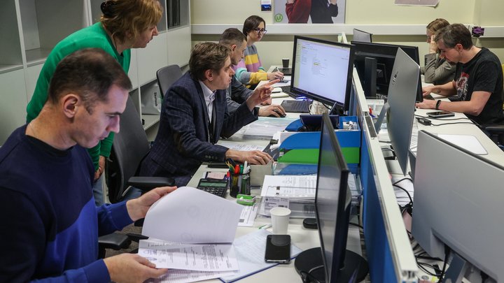 Компания-разработчик системы распознавания лиц из Сколкова остается в России