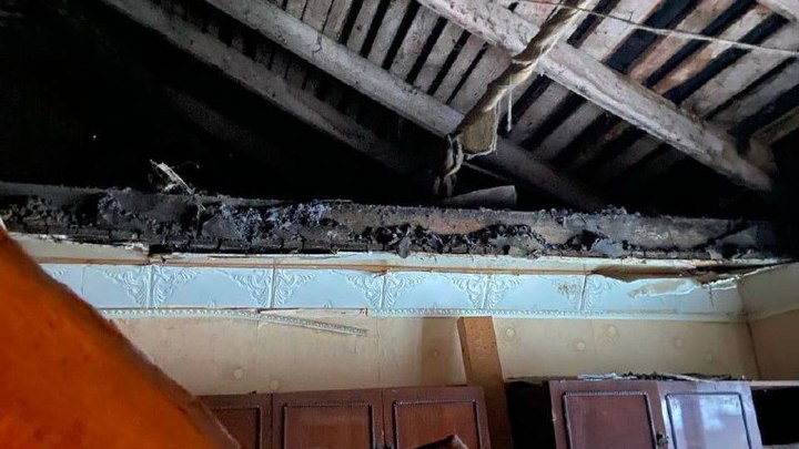 В Самаре в жилом доме рухнул потолок