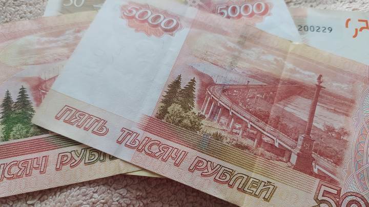 10 тысяч мелитопольцев подали документы на ежемесячные соцвыплаты