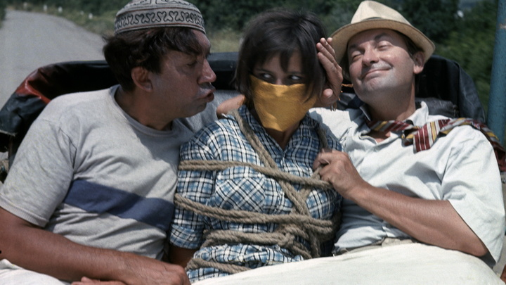 Могли снять только русские: Иностранцы оценили плотность юмора в Кавказской пленнице