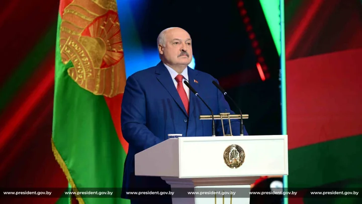 Нет, не хватит: Лукашенко ответил либералам, нужно ли отмечать День Победы
