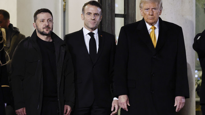 Вову в трениках с пузырями спустили на землю. Команда Трампа унизила Зеленского