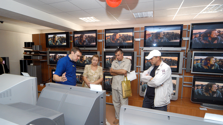 Более 1 млн клиентов Сбера сэкономили, покупая бытовую технику и электронику