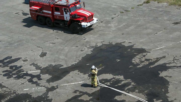 Площадь уточняем, потому что сильное задымление: Медицинская лаборатория вспыхнула в Подмосковье