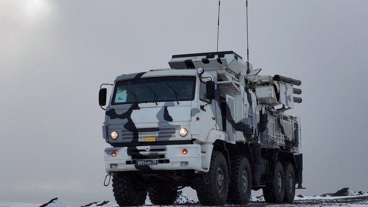 Оплошность военного гонщика: Небратья ликуют. Урон России на 13 миллионов долларов