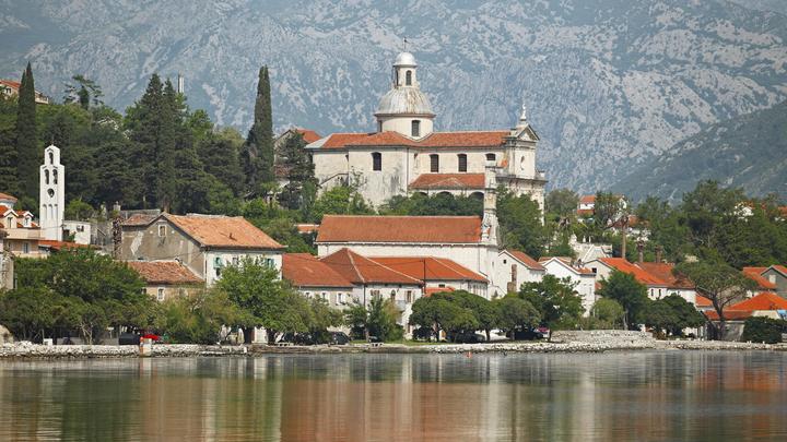 Победа без братской крови: Протесты верующих в Черногории дают результат, уверен владыка Иоанникий
