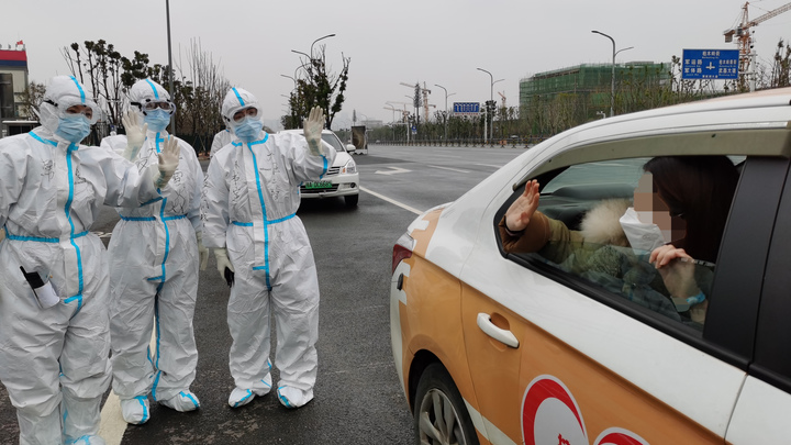 Я с трудом представляла, где нахожусь: Неприметное переутомление вылилось в тяжёлые последствия - спасённая от коронавируса