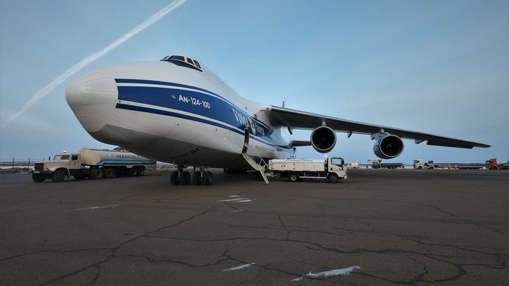 Авиакомпания «Волга-Днепр» приостановила полёты Ан-124 из-за инцидента в Новосибирске