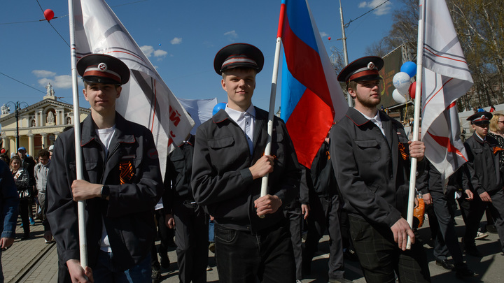 В Перми на время репетиций парада на День Победы снова перекроют Комсомольский проспект