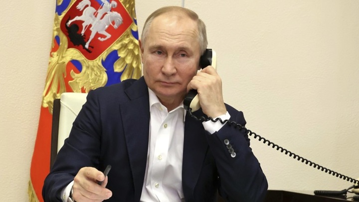 Стало известно, о чём Пашинян разговаривал с Путиным 26 апреля 2023 года