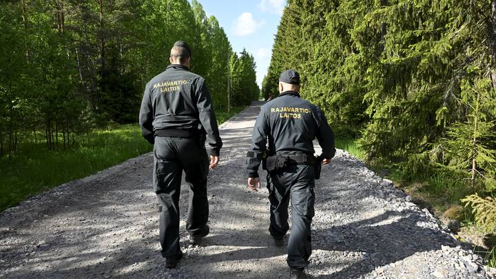 Мигранты - в военкоматы, Казахстан без русских щедрот, а Финляндия встала на путь исправления