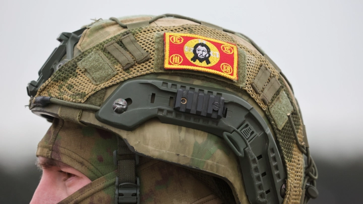 Боец ВС России 11 часов держал оборону с трофейным М240 в Курской области