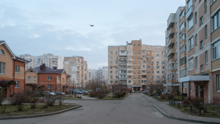 При атаке БПЛА в Московской области пострадали 10 человек