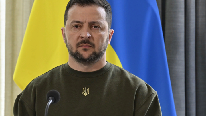 Зеленскому пора заканчивать банкет: Эксперт указал на главное желание США