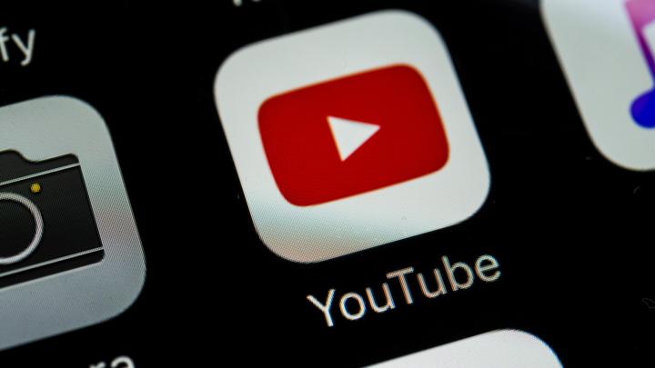 Это акт цензуры: YouTube близится к антирекорду по блокировке русских каналов. Роскомнадзор выступил с заявлением