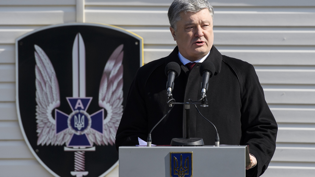 По стопам Гитлера: Порошенко готовится к блицкригу в Донбассе По стопам Гитлера: Порошенко готовится к блицкригу в Донбассе