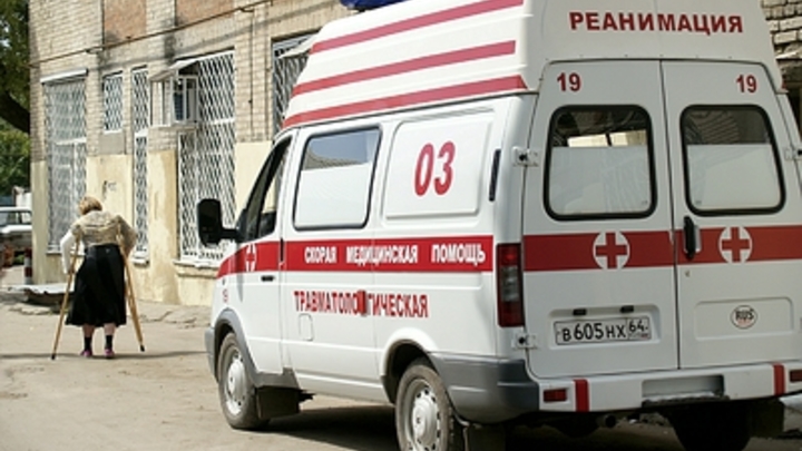 В Новороссийске Нива сбила насмерть перебегавшего дорогу мужчину