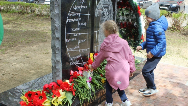 Символ благодарности: В Наро-Фоминском округе открыли мемориал героям