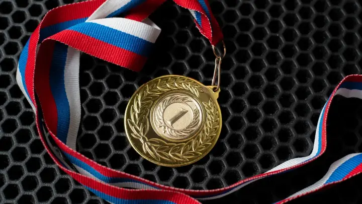 Вошла в историю: 17-летняя теннисистка из России обыграла первую ракетку мира на турнире в США