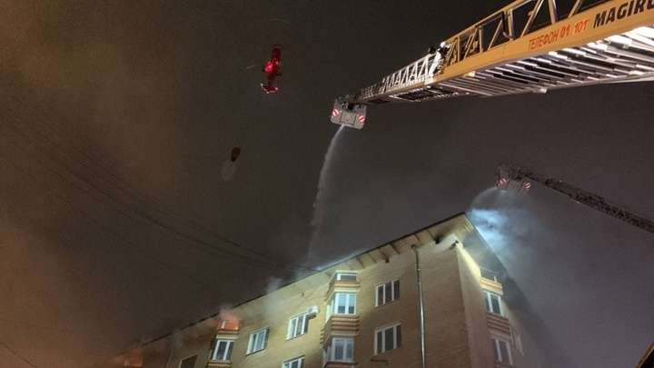 Власти Москвы пообещали восстановить сгоревший на Ленинском проспекте дом за 10 дней