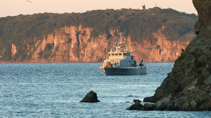 SHOT: Тайские военные задержали судно из России неподалёку от Пхукета
