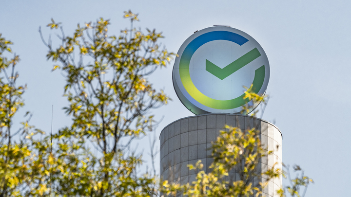 Сбер отрывается от земли: Грефа заинтересовали дешёвые перелёты по России