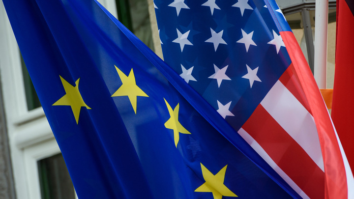 Американский журналист Олден предрёк раскол союза ЕС и США из-за нового закона Байдена