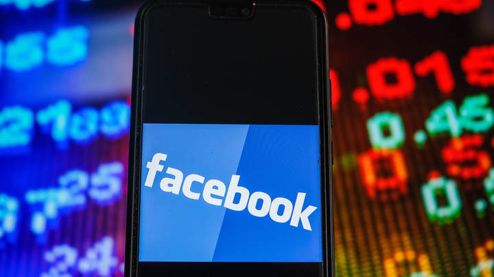 Facebook перезапустят вручную. В центр обработки данных выдвинулась команда