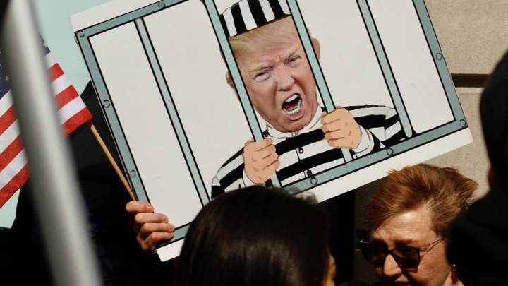 В США арестовали Трампа
