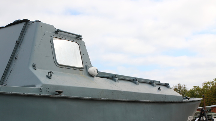 В Херсонскую область доставили быстроходные катера для работы гуммиссии Единой России