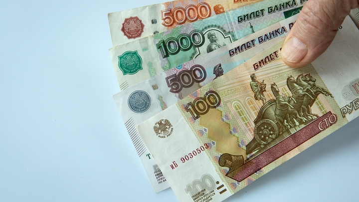 Пенсии могут вырасти уже в феврале: Экономист оценил размер вероятной прибавки