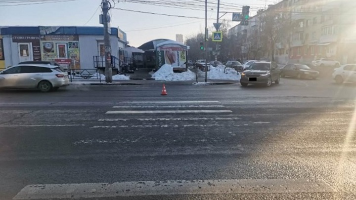 В Самаре на перекрёстке Hyundai наехала на 17-летнего пешехода