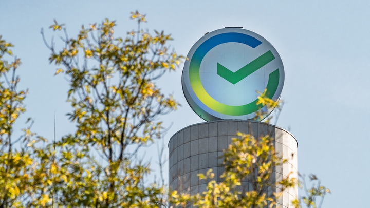 Мама начала войну против цифрового класса и Сбера: Данные внесли, не дожидаясь согласия родителей