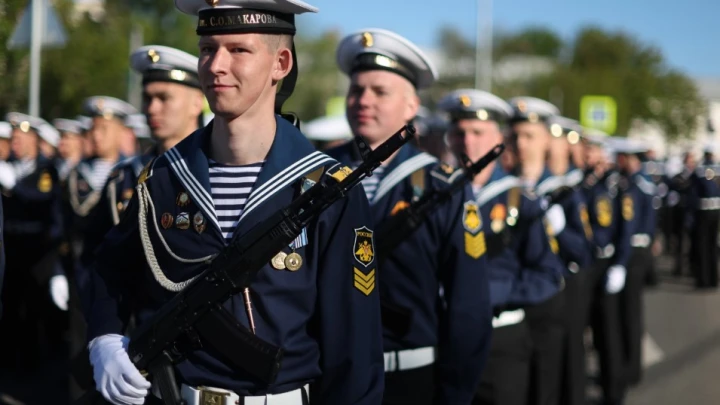 Парад Победы в Москве в прямом эфире стал хитом на немецком ТВ. И не только
