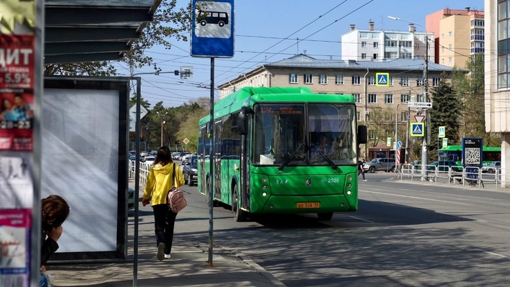 Для Екатеринбурга к Новому году купят новые автобусы с системой видеонаблюдения