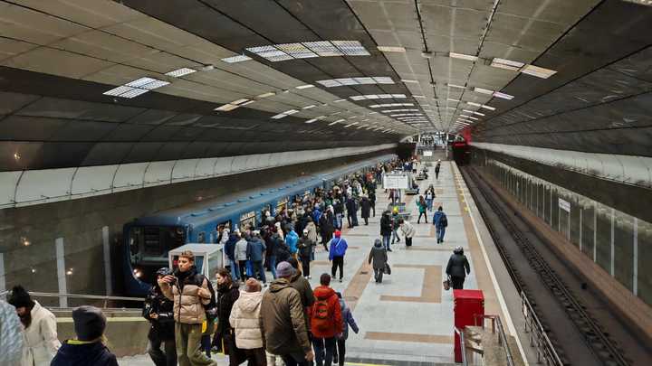 Поездку в метро Новосибирска можно будет оплатить по биометрии