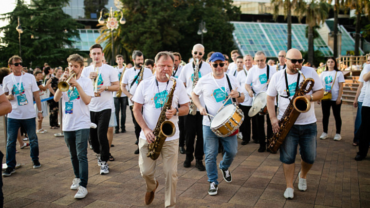 Лариса Долина, группа Therr Maitz и Игорь Бутман выступят на фестивале Sochi Jazz Festival