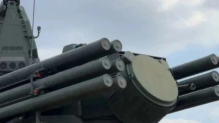 Силы ПВО за ночь сбили более 100 украинских БПЛА над регионами России