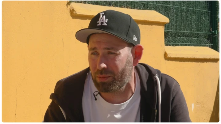 Слепаков* спит и видит Россию. Юморист честно рассказал о лабуде и пулемёте