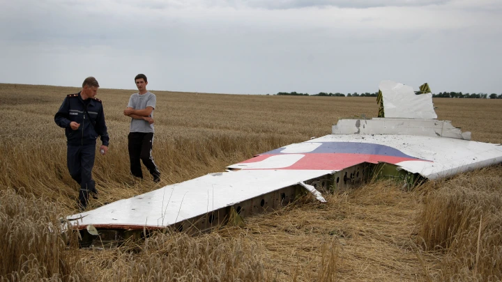 Нужно срочно изменить негативный для западников ход: НАТО потребовало от Украины провести диверсию наподобие МН17