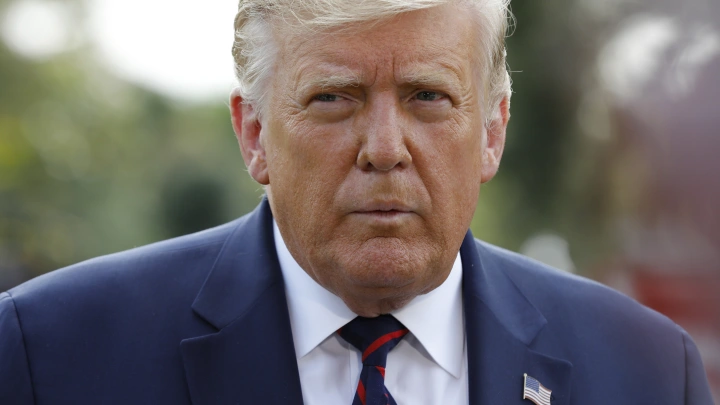 Поддержка Украины всё? В числе первых указов Трампа оказалась приостановка помощи иностранным государствам