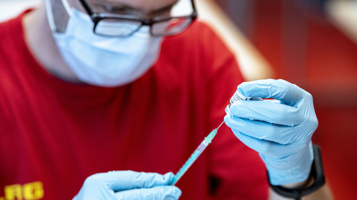 Роспотребнадзор поймали на лжи. Учёный не стерпел: Кошмарят народ